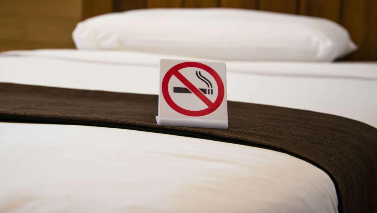 Relax Inn Bloomsburg Buitenkant foto